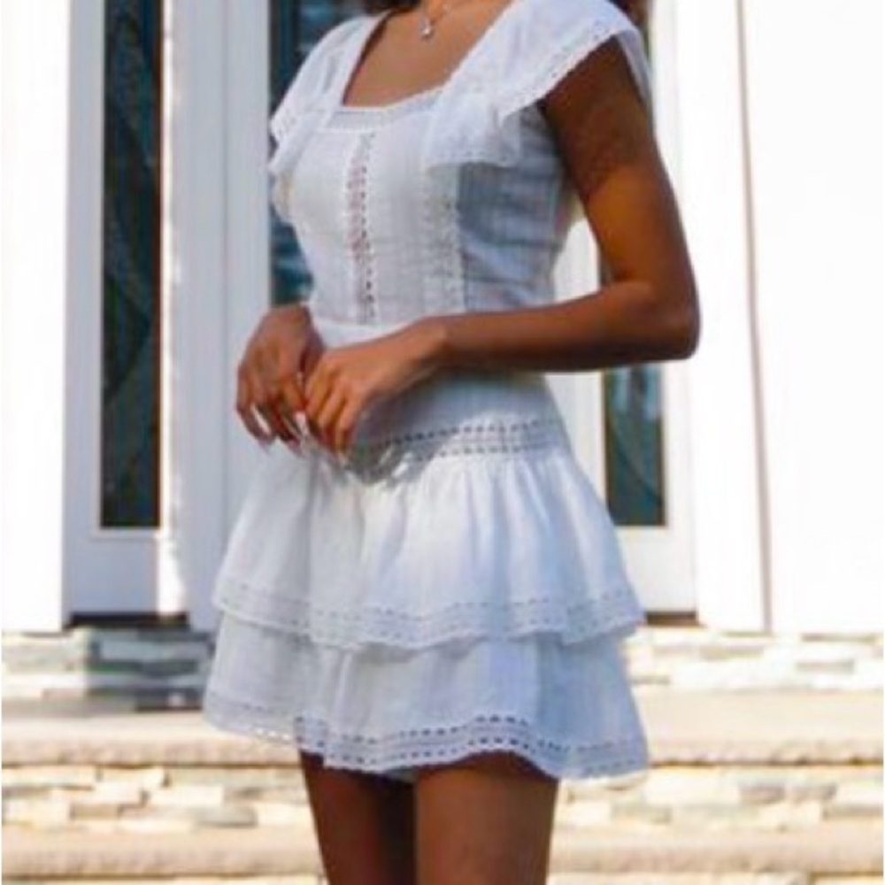 Elegant White Lace Dress
